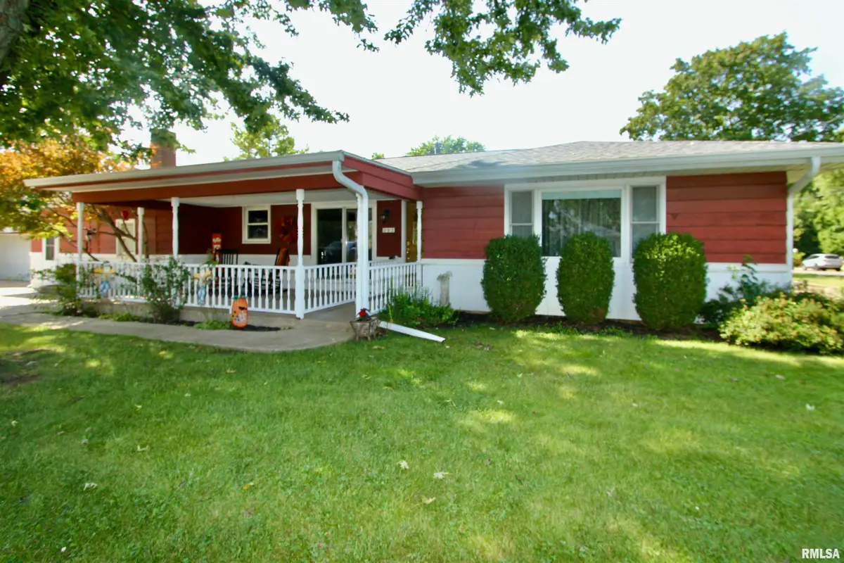 202 Sterling Street, Washington, IL 61571 - #1