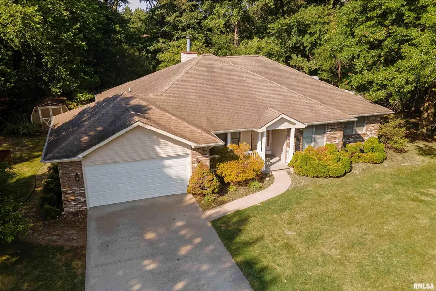 1505 W Brewster Road, Herrin, IL 62948 - #3
