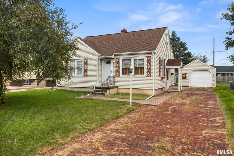 110 William Street, East Peoria, IL 61611 - #2