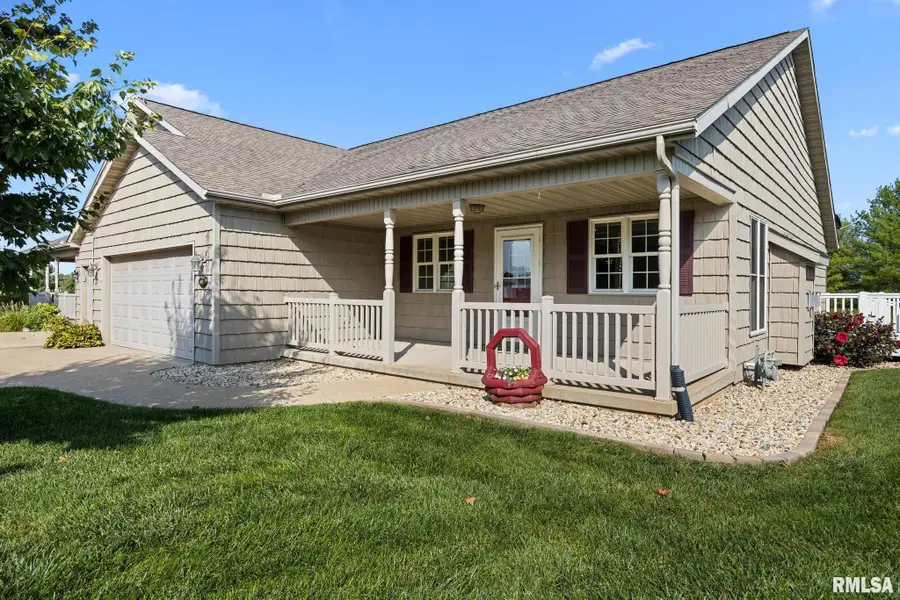 1248 Willow Glen Drive, Metamora, IL 61548 - #2