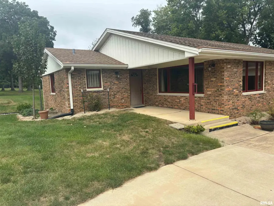 109 Munter Place, East Peoria, IL 61611 - #2