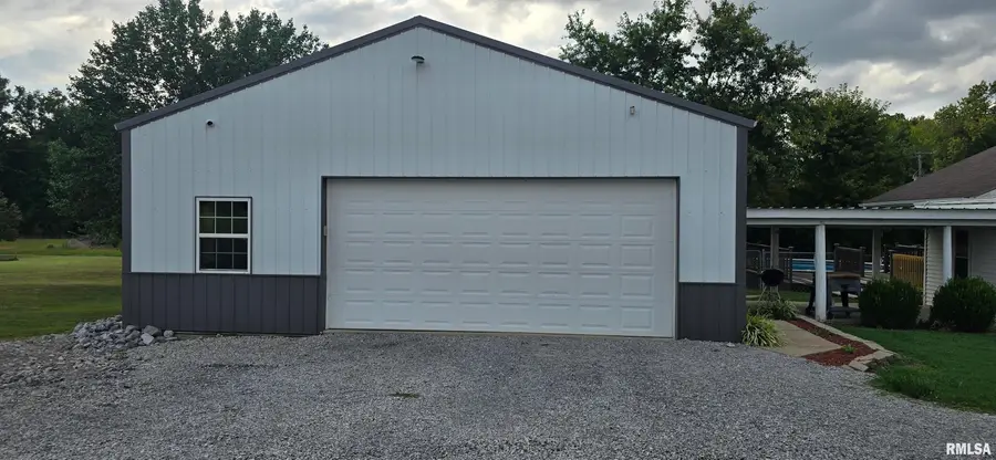 1308 W Clark Trail Road, Herrin, IL 62948 - #2