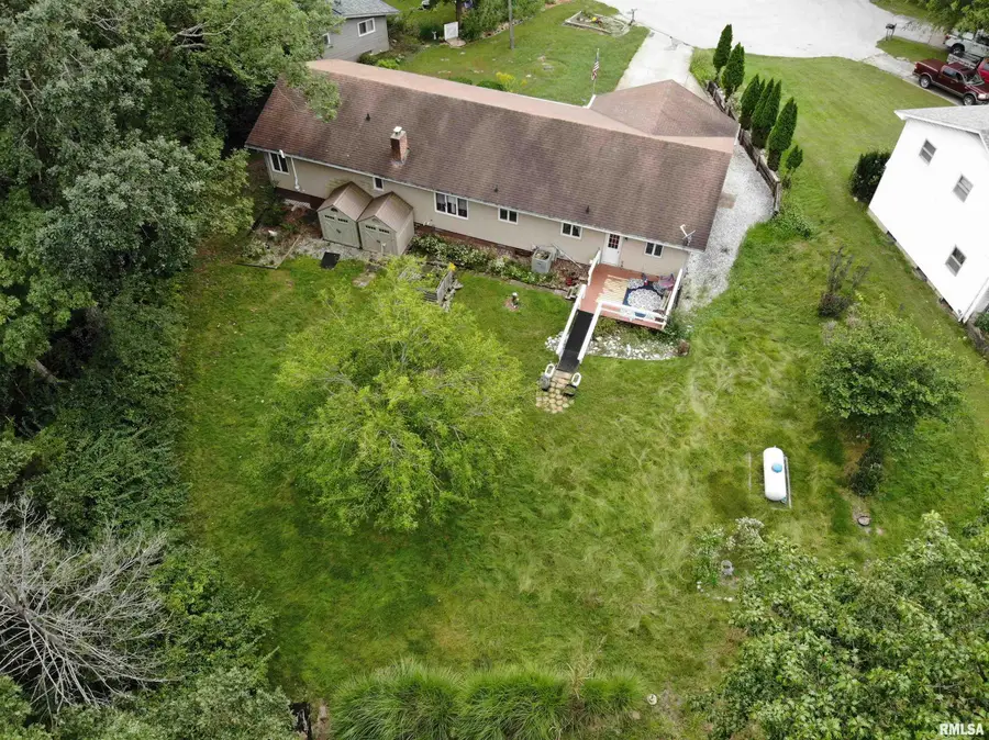 11 Woodland Lane, Macomb, IL 61455 - #2