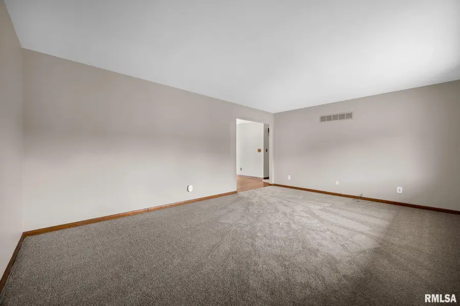911 Desoto Drive, Bartonville, IL 61607 - #3