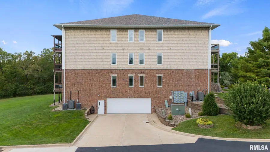 114 Eagle Ridge #114, Washington, IL 61571 - #3
