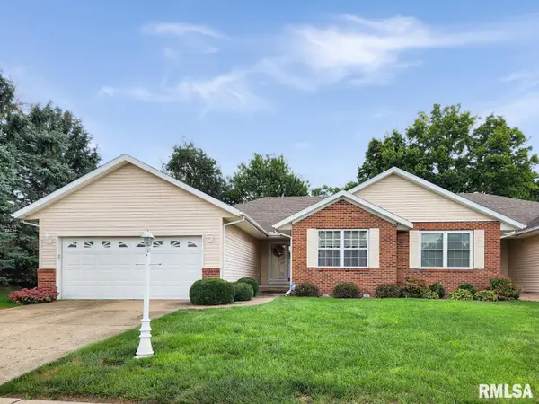 1602 W Geneva Road, Peoria, IL 61615