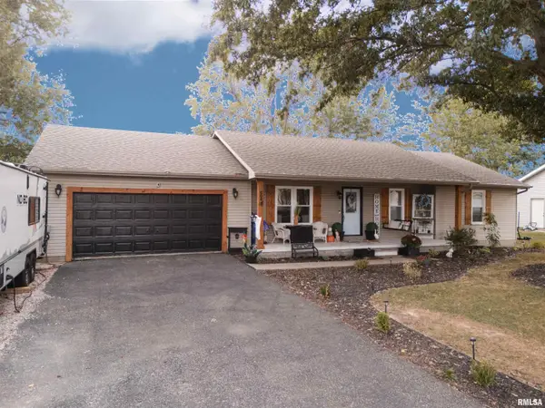 805 E Marshall Street, Marion, IL 62959