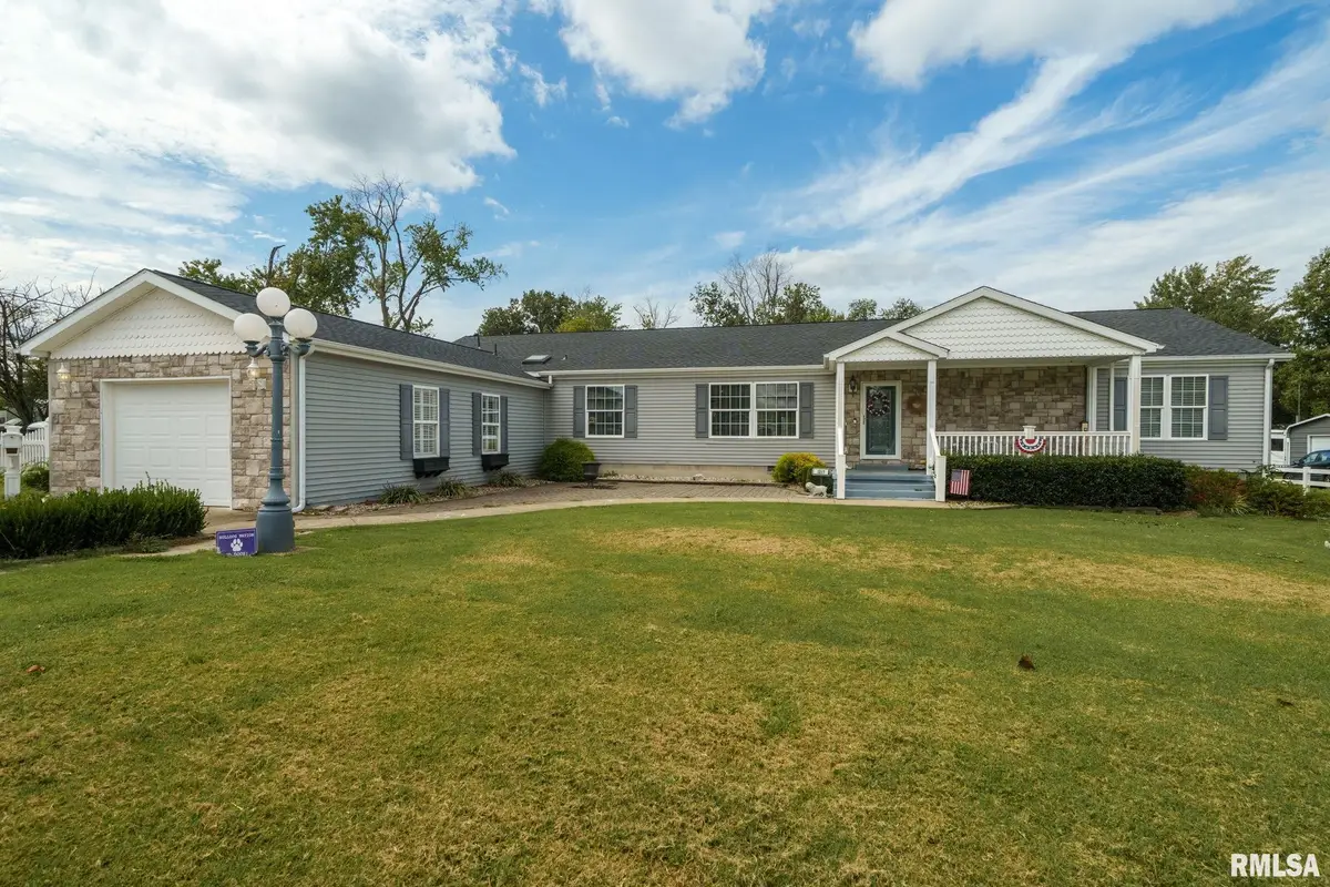 1217 S Holland Street, Harrisburg, IL 62946 - #1