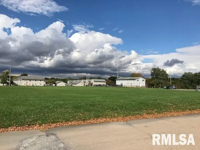 Pollock Drive, Macomb, IL 61455 - #2