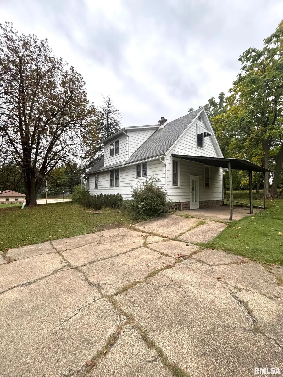 450 S Main Street, Creve Coeur, IL 61610 - #2