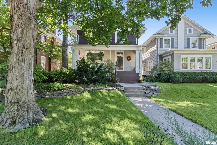 1510 W Parkside Drive, Peoria, IL 61606 - #2