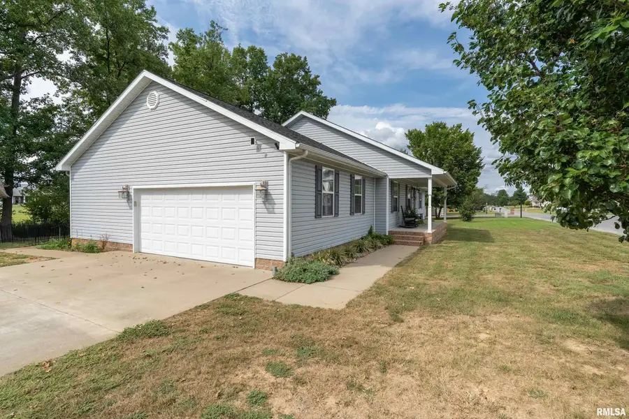 1504 Cardinal Drive, Marion, IL 62959 - #3