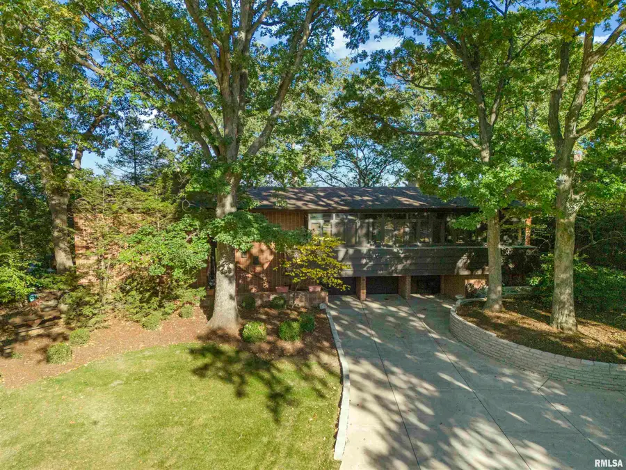 501 E High Point Road, Peoria, IL 61614 - #3