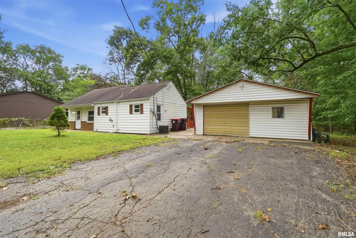 3104 W Glen Avenue, Peoria, IL 61615 - #1