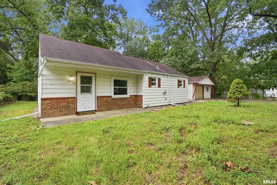 3104 W Glen Avenue, Peoria, IL 61615 - #3