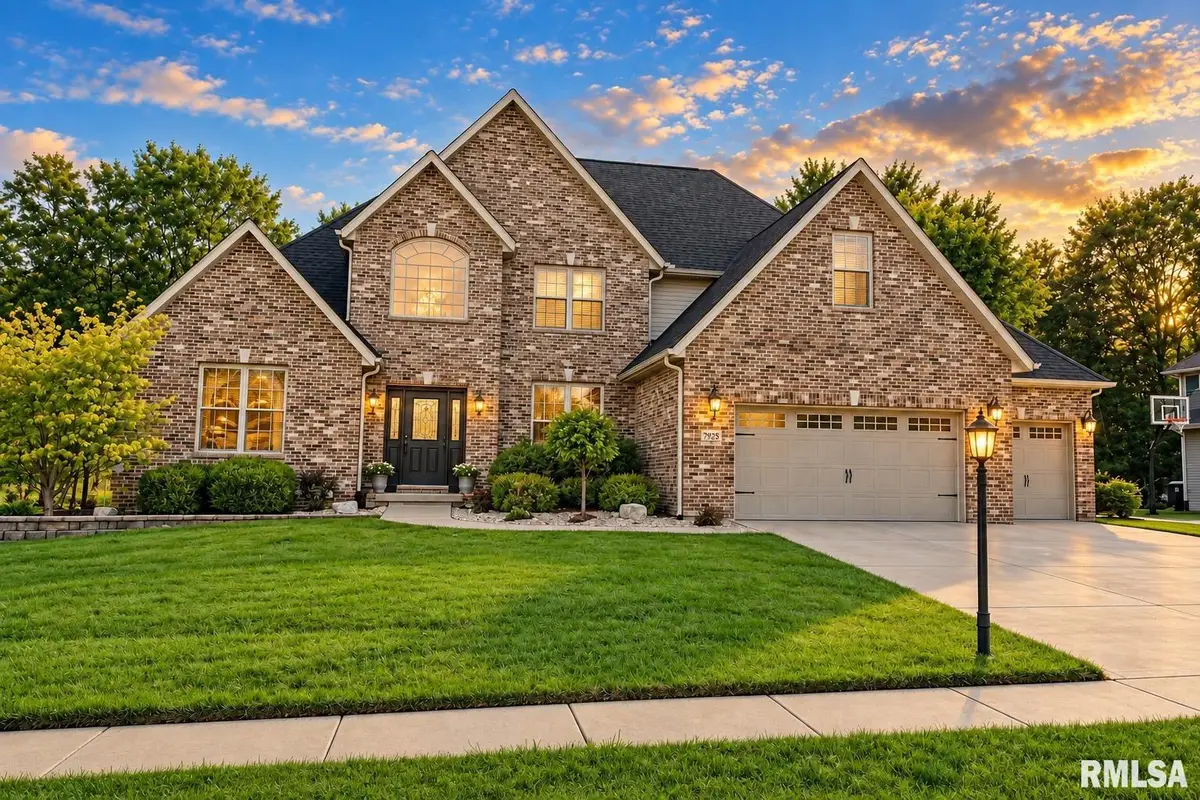 1825 Autumn Ridge, Washington, IL 61571 - #1