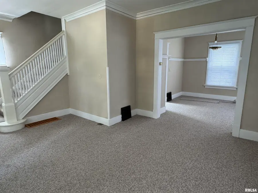1421 NE Glendale Avenue, Peoria, IL 61603 - #3