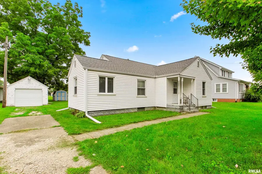 116 Lakewood Avenue, East Peoria, IL 61611 - #2