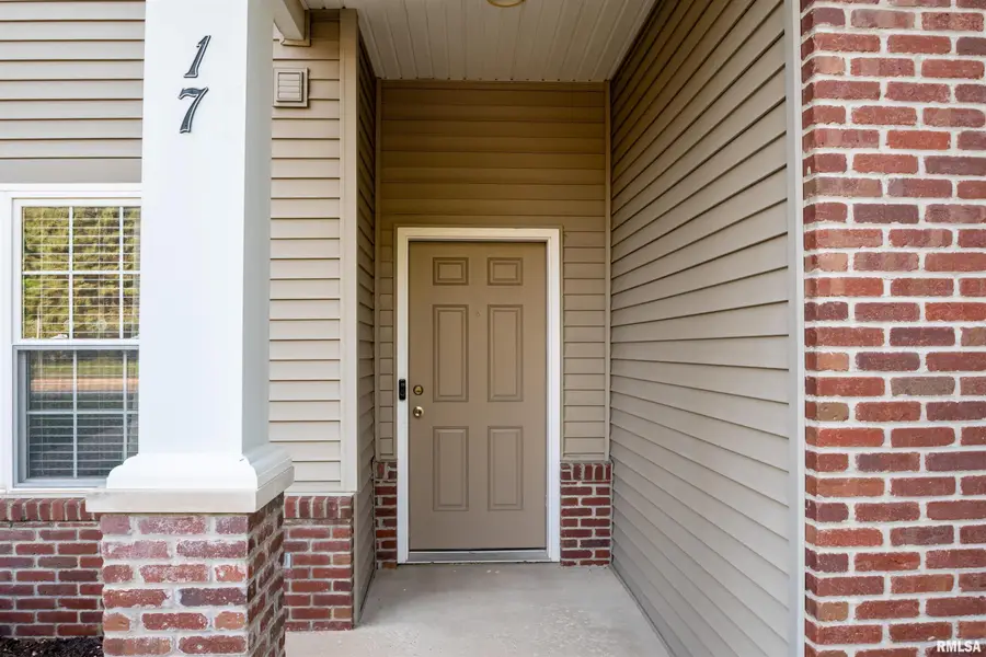 11217 N Oakwood Drive #17, Peoria, IL 61615 - #2