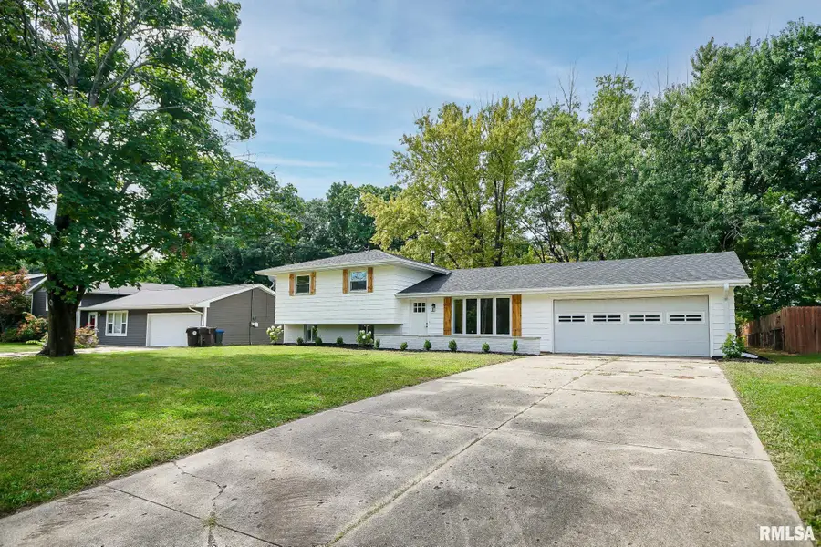 1320 Springfield Road, East Peoria, IL 61611 - #2
