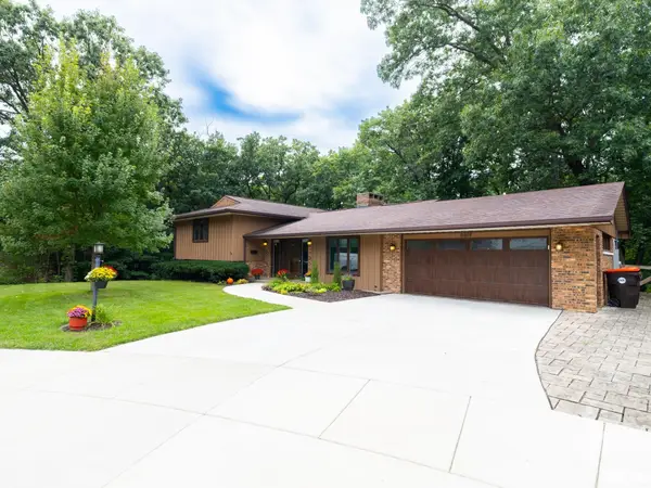 6619 N Brookwood Lane, Peoria, IL 61614