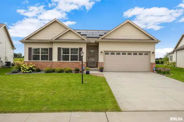 11101 N Woodale Drive, Dunlap, IL 61525