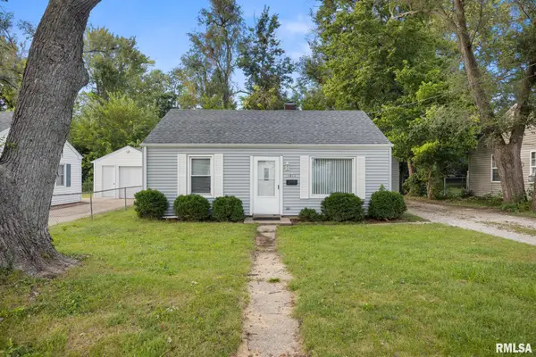 1011 Crestwood Drive, Peoria, IL 61614