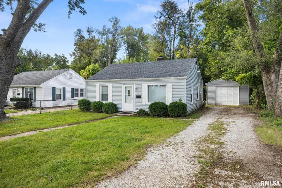 1011 Crestwood Drive, Peoria, IL 61614 - #2