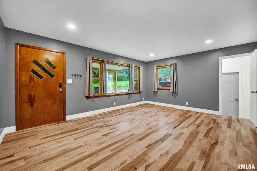 410 Lang Avenue, Bartonville, IL 61607 - #3