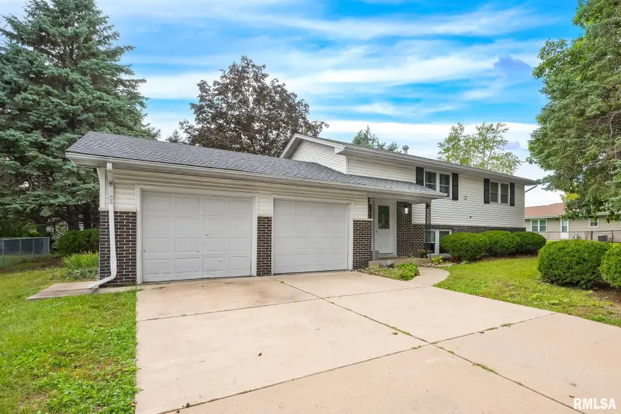 7317 N Oxford Place, Peoria, IL 61614 - #2