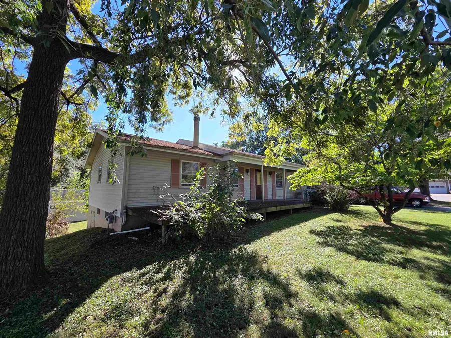 10 Kimberly Court, Macomb, IL 61455 - #3