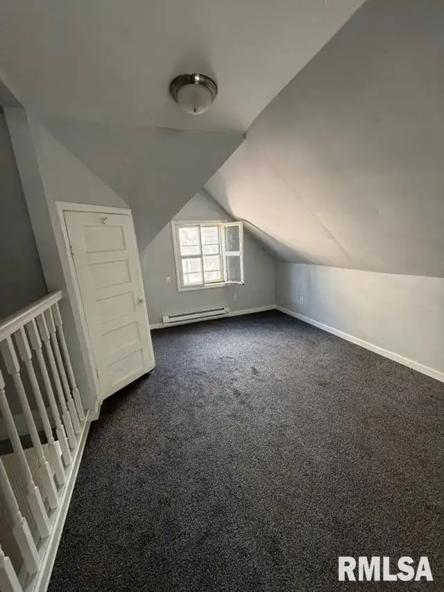 1511 W Callender Avenue, Peoria, IL 61606 - #2