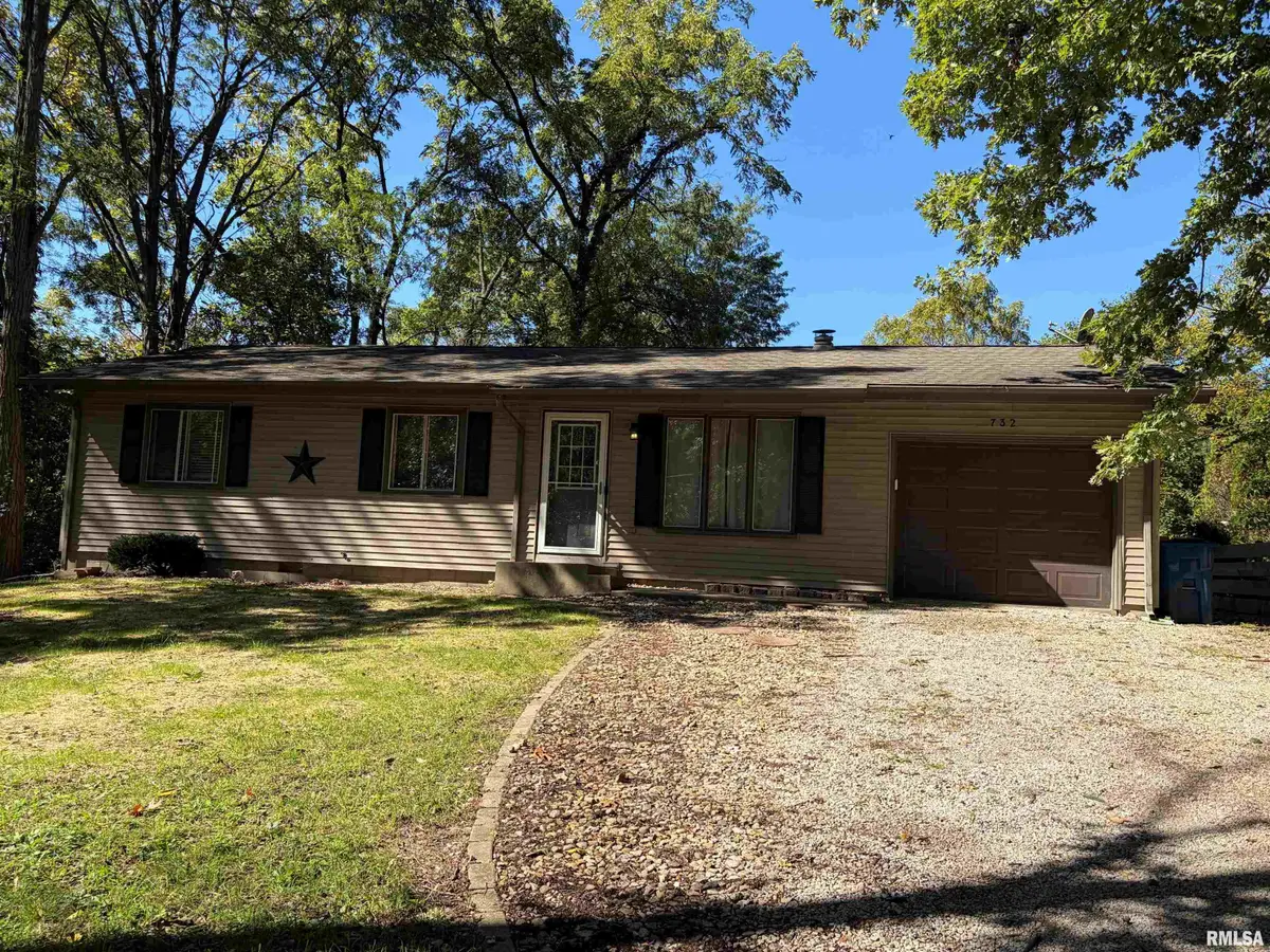 732 Heritage Drive, Mackinaw, IL 61755 - #1