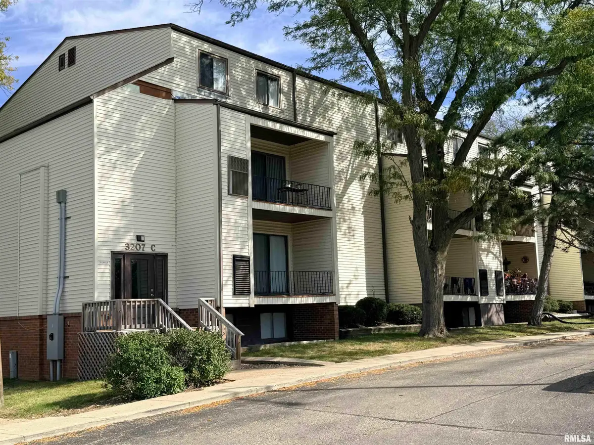3207 W Willow Knolls Drive #50C, Peoria, IL 61614 - #1