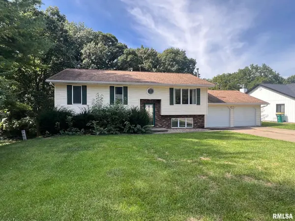 1213 Stacy Lane, Macomb, IL 61455