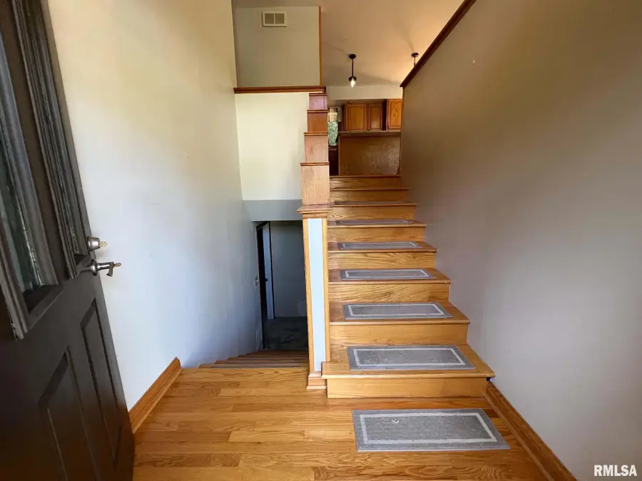 1213 Stacy Lane, Macomb, IL 61455 - #2