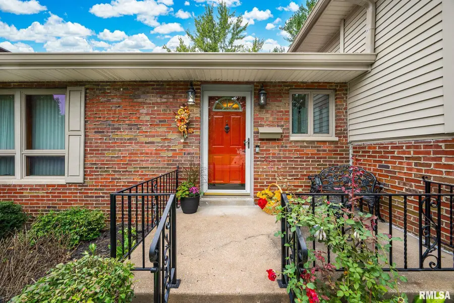 6009 N Trenton Lane, Peoria, IL 61614 - #2