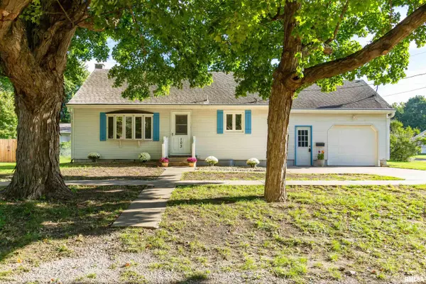 103 NW Jefferson Street, Hopedale, IL 61747