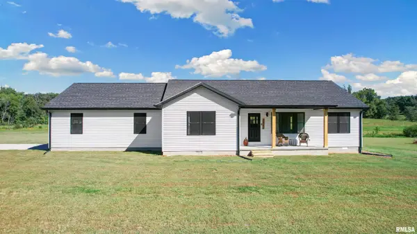 15252 Cochran Road, Marion, IL 62959