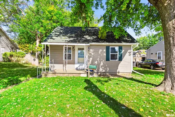 1405 Henrietta Street, Pekin, IL 61554