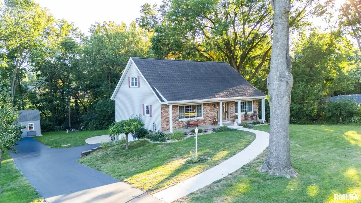 1984 Tanglewood Drive, Pekin, IL 61554 - #1