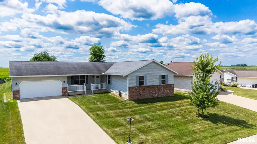 912 Dennis Drive, Eureka, IL 61530 - #2