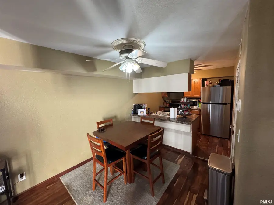 6831 N Frostwood Parkway #D8, Peoria, IL 61615 - #2
