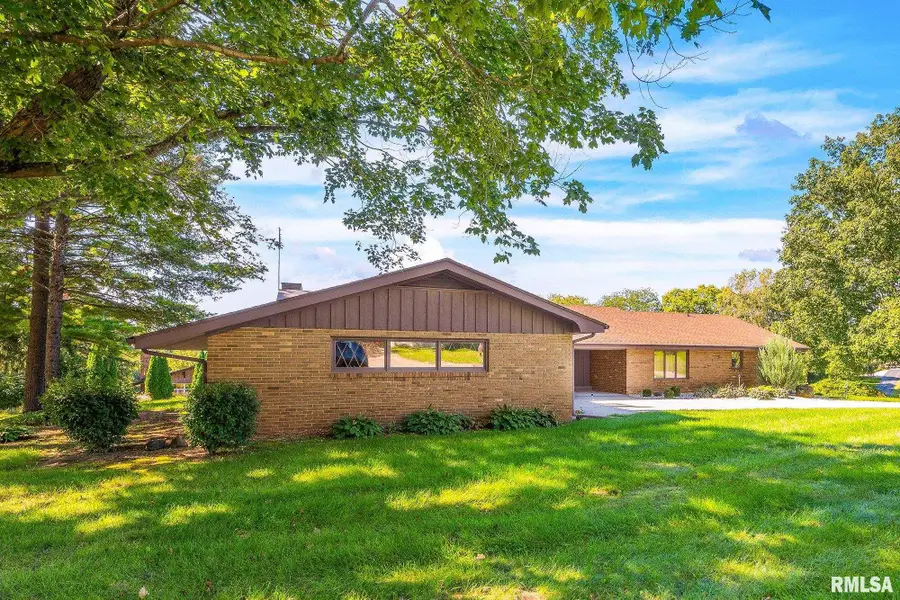 1381 Oak Drive, Lacon, IL 61540 - #3