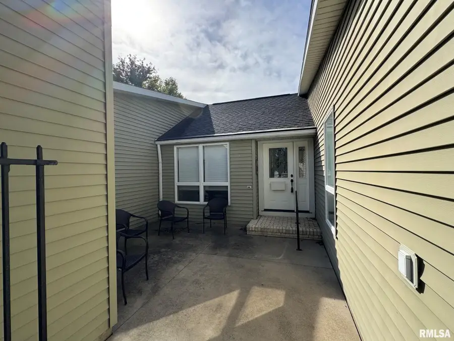 406 Stout Drive, Mackinaw, IL 61755 - #2