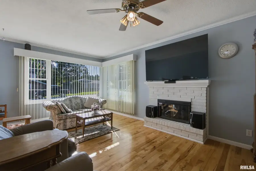 1160 Debbie Lane, Macomb, IL 61455 - #3