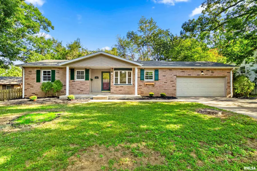 1927 Saint Clair Drive, Pekin, IL 61554 - #3