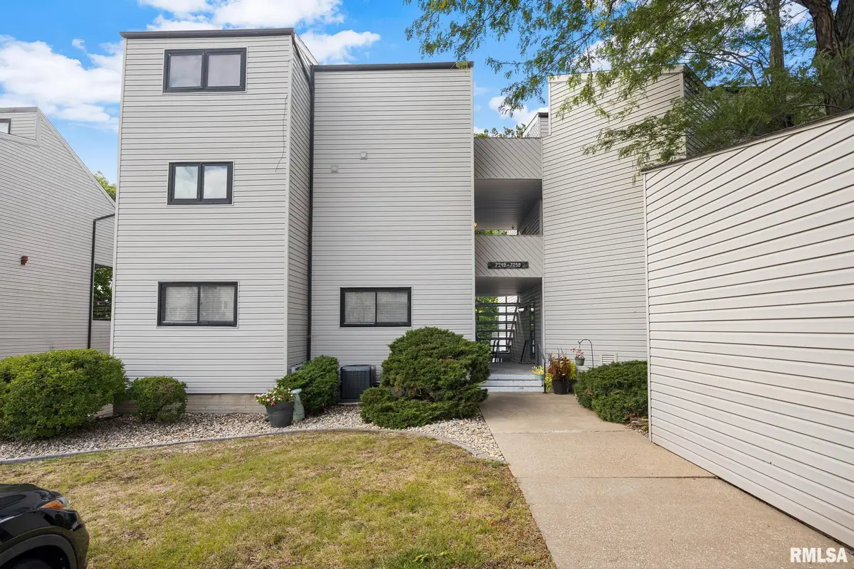 7255 N Lakeside Court #28, Peoria, IL 61614 - #1