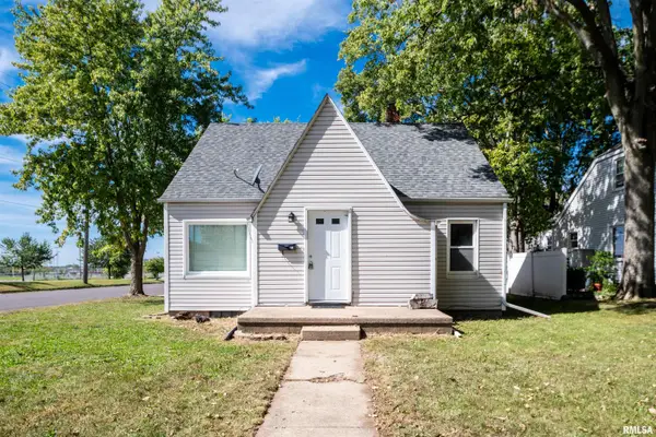 1533 Bacon Street, Pekin, IL 61554