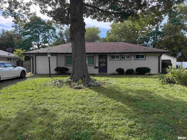 5027 N Renwood Street, Peoria, IL 61614